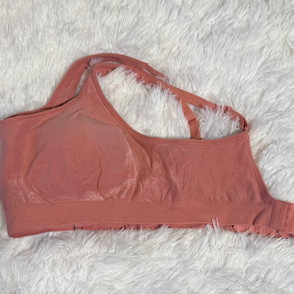 Elegant Dusty Rose Seamless Bra - Picture 3 of 7